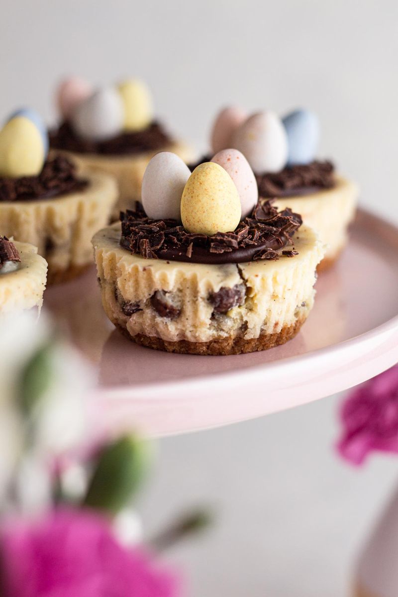 Robin’s Egg Cheesecake Bites