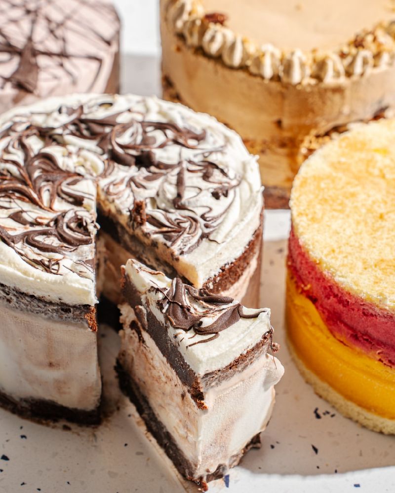 Dulce de Leche Tres Leches from La Newyorkina