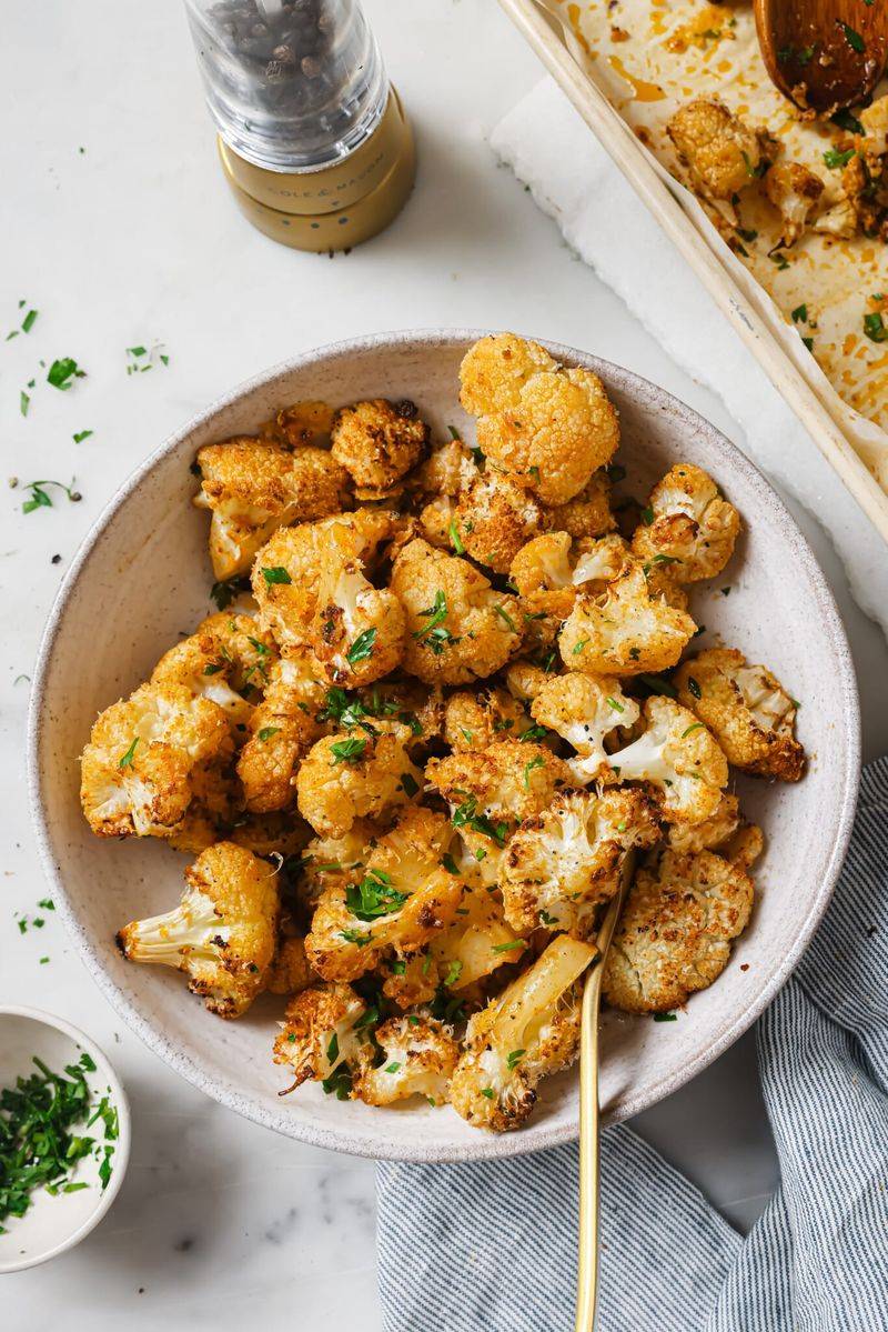 Garlic Parmesan Roasted Cauliflower