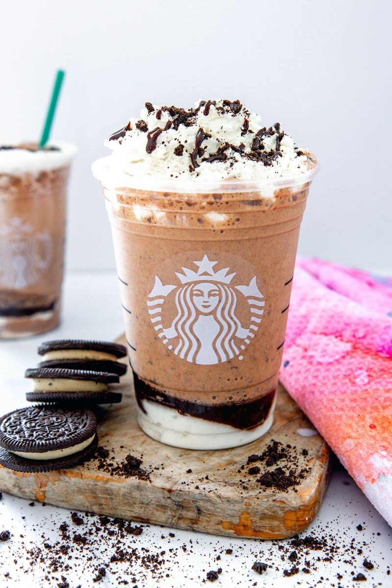 Chocolate Cookie Crumble Crème Frappuccino