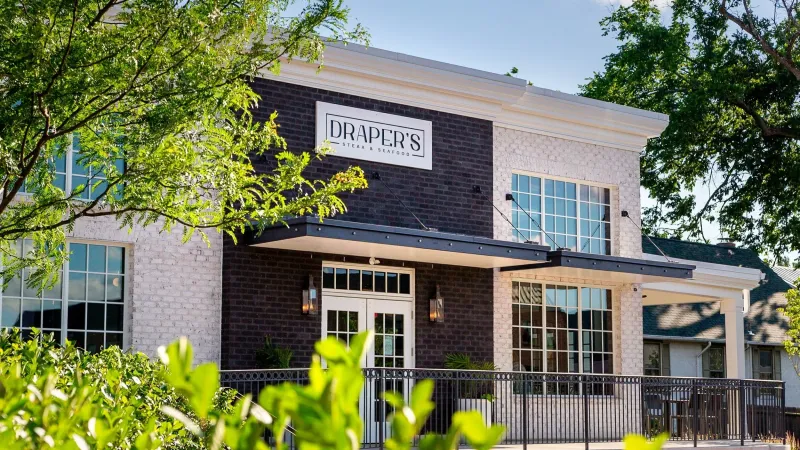 Draper's Steak & Seafood - Upscale Oyster Indulgence