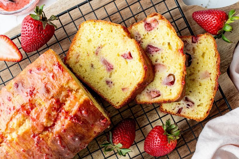 Strawberry Loaf Cake