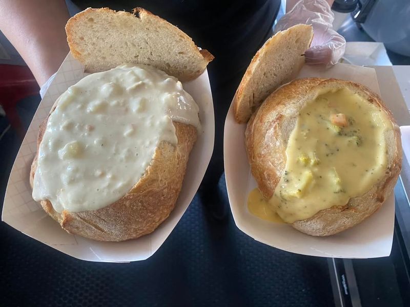 Bakery cafés inside grocery stores