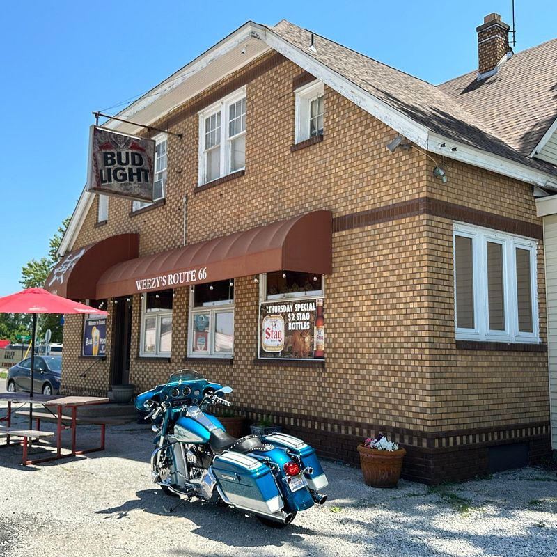 Weezy’s Route 66 Bar & Grill — Hamel