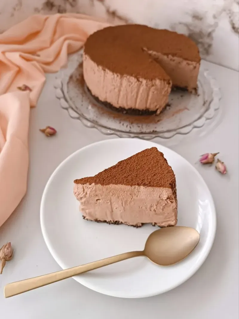 Chocolate Mousse Cake (No Bake)