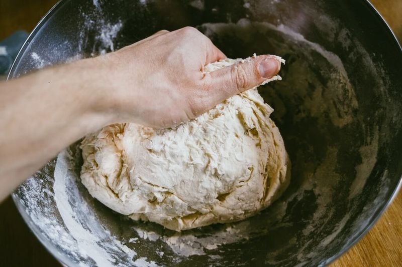 Do not dump all the flour