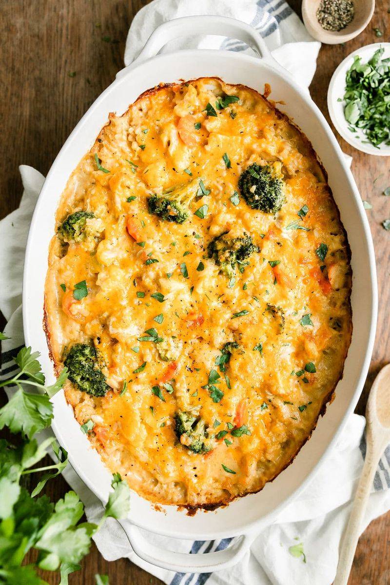 Cheesy Chicken and Rice Bake