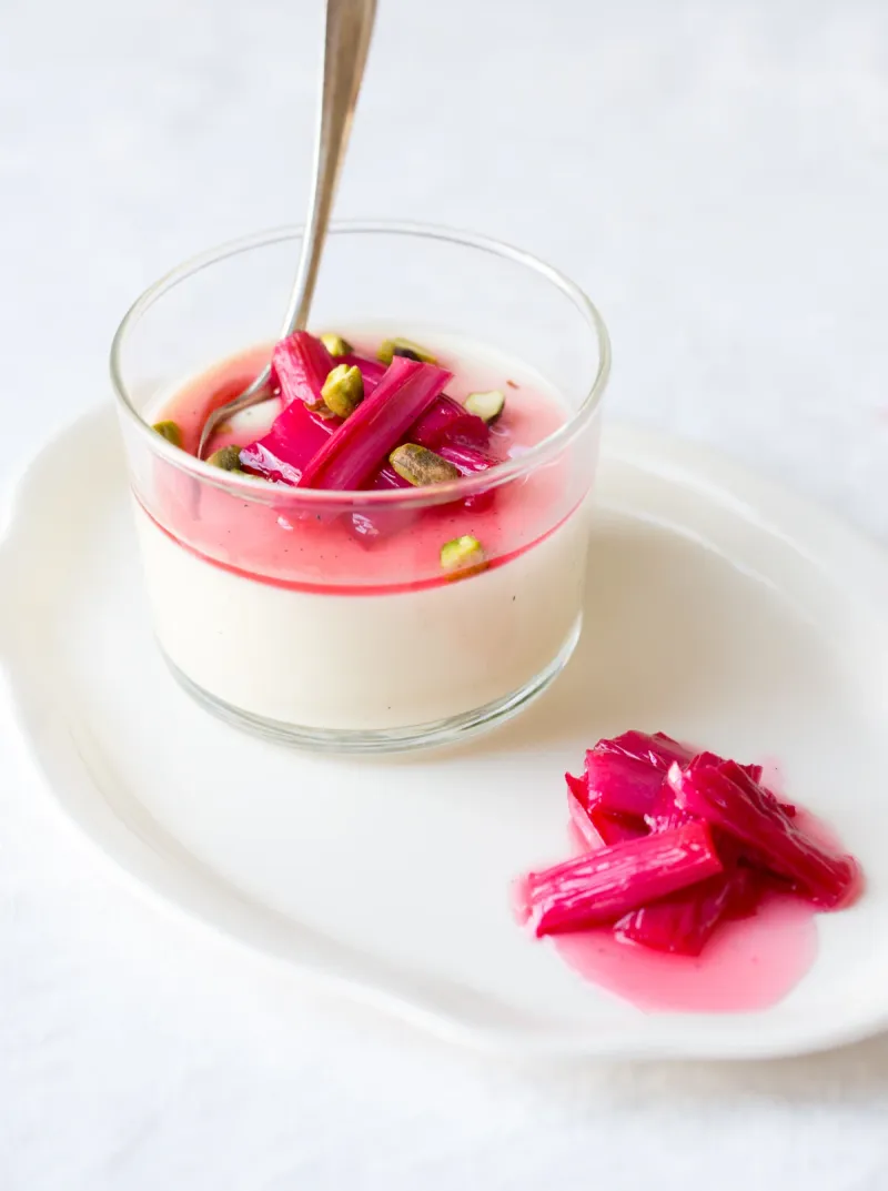 Rhubarb Panna Cotta
