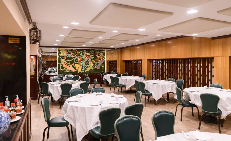 R & G Lounge