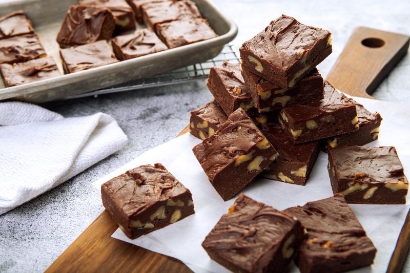 Classic Fudge Squares