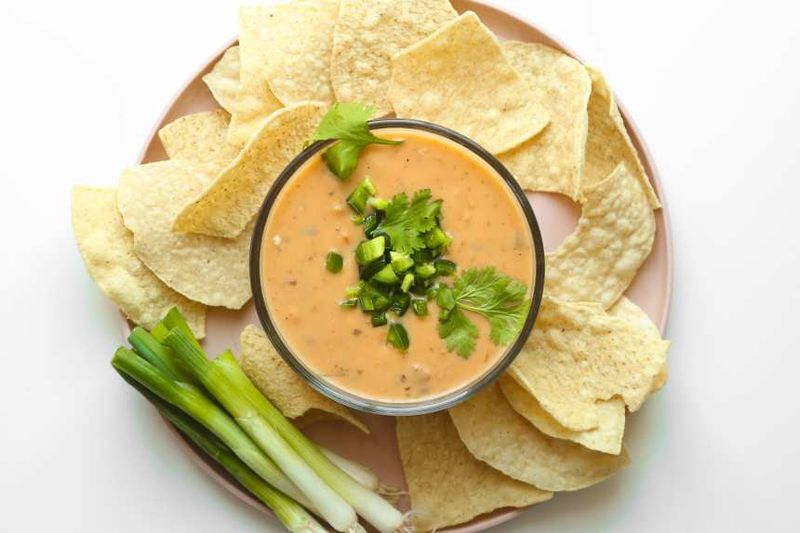 Queso and Chips