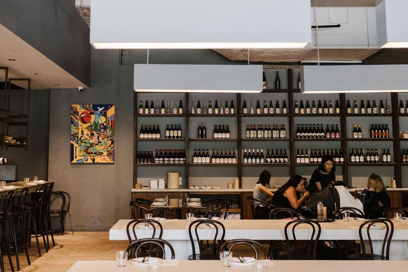 Limited turnover during peak hours