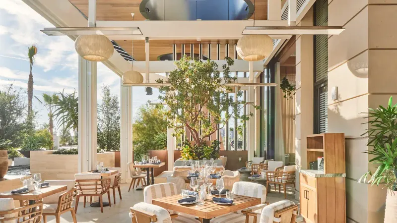 Summer House Vegas (Nevada)