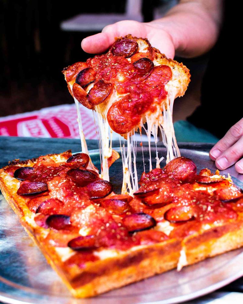 Gus’s World Famous Pizza - Atlanta, GA