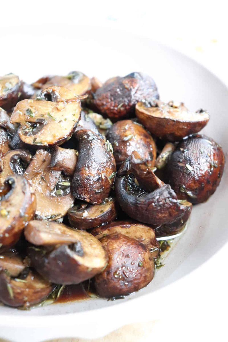 Roasted Mushrooms With Thyme