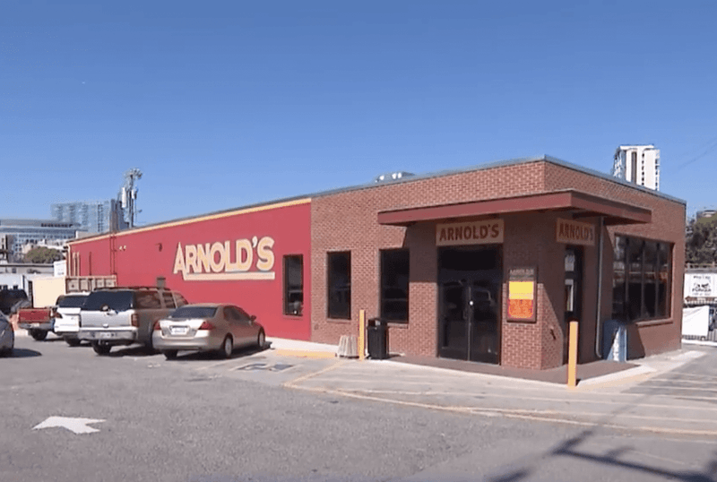 Arnold's Country Kitchen (Tennessee)
