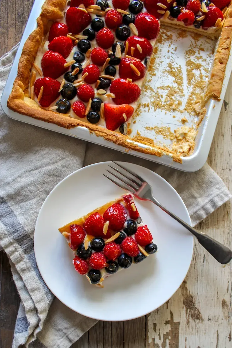 Crescent Roll Dessert Pizza