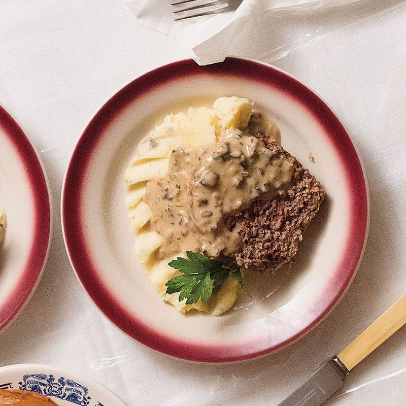 Meatloaf or meat patty with gravy