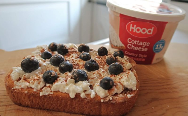 Hood Country Style Cottage Cheese