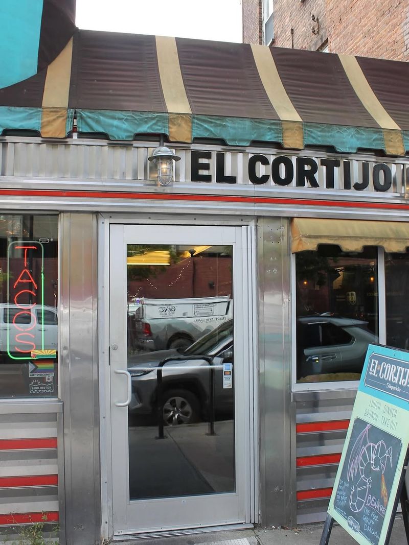 El Cortijo Taqueria