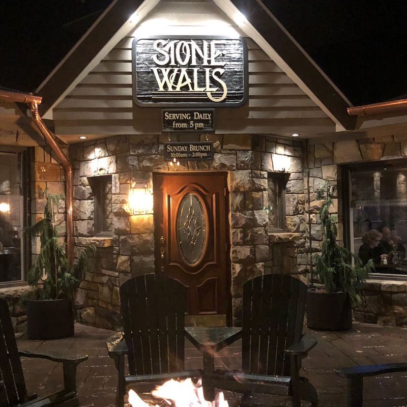 Stonewalls Restaurant – Banner Elk