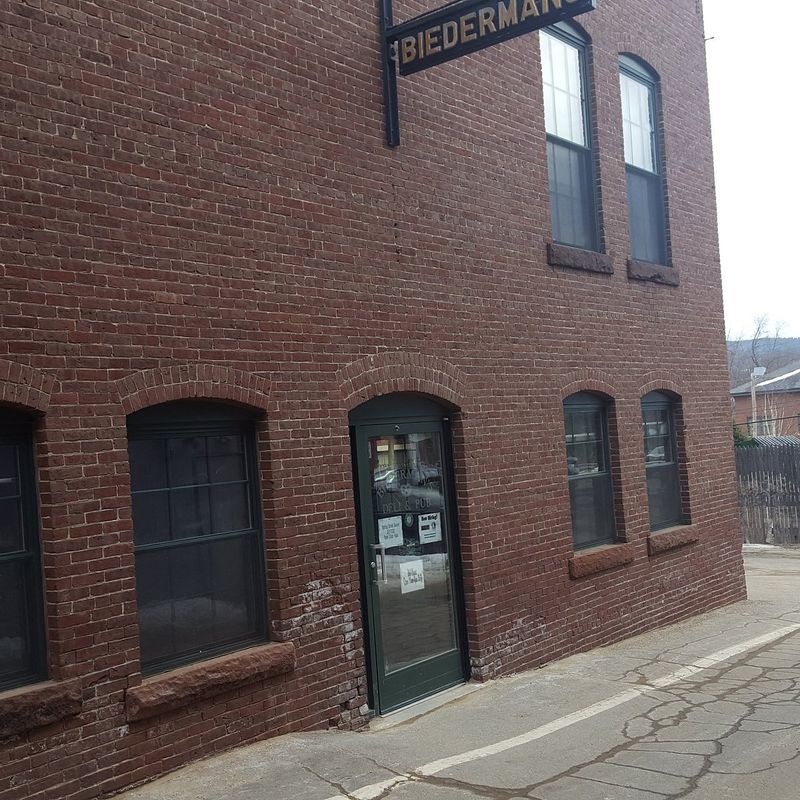 New Hampshire - Biederman’s Deli (Plymouth)