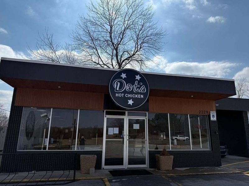 Dot's Nashville Hot Chicken