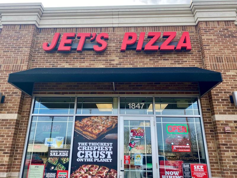 Jet’s Pizza