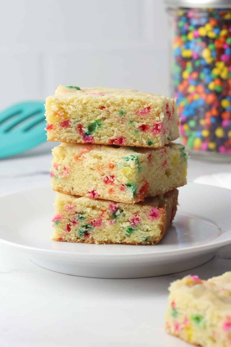 Funfetti Sugar Cookie Bars
