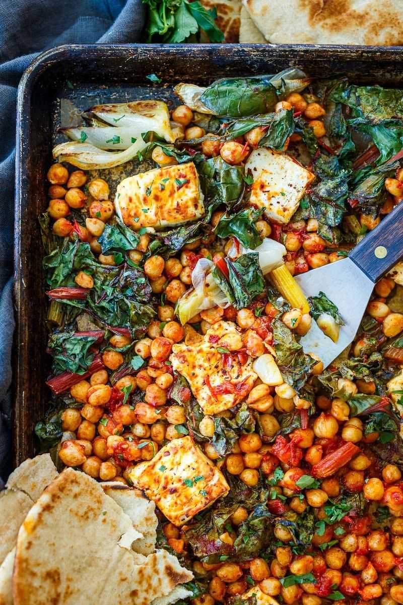 Mediterranean Chickpea Bake