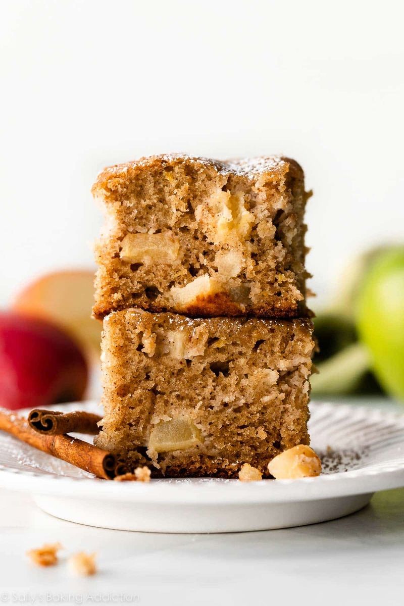 Applesauce Cake
