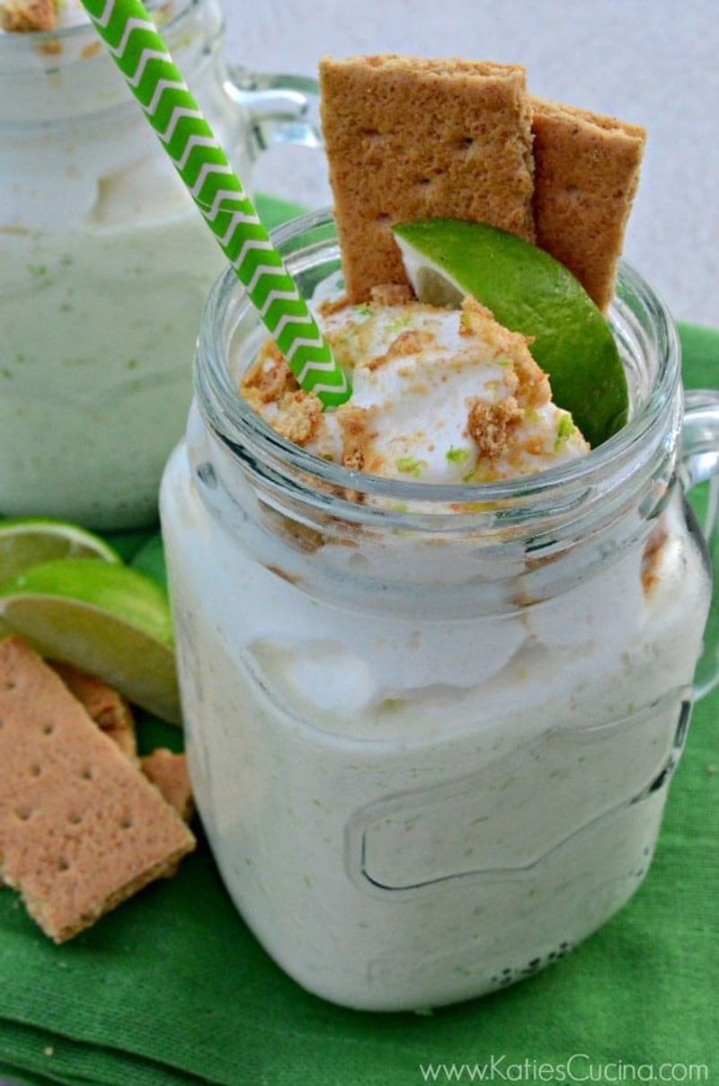 Key Lime Pie Overload Shake (Florida)