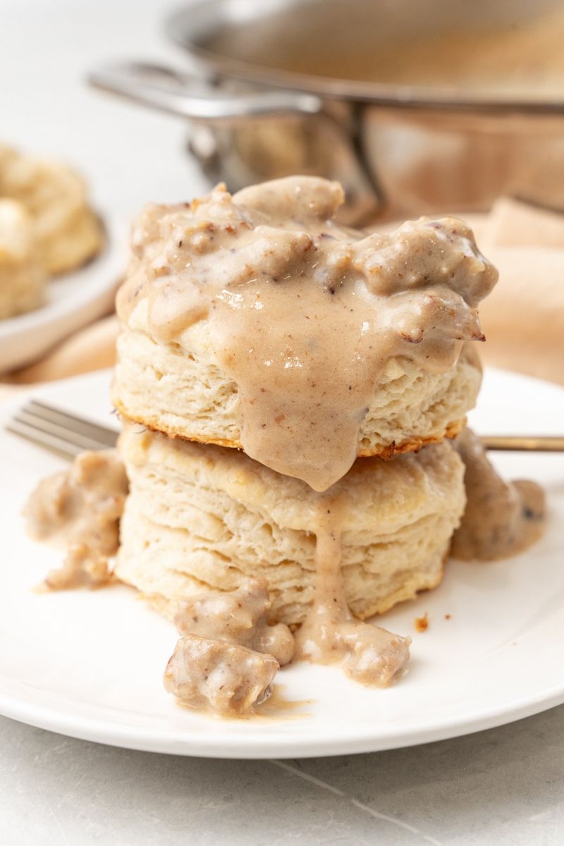 Biscuits n’ Gravy