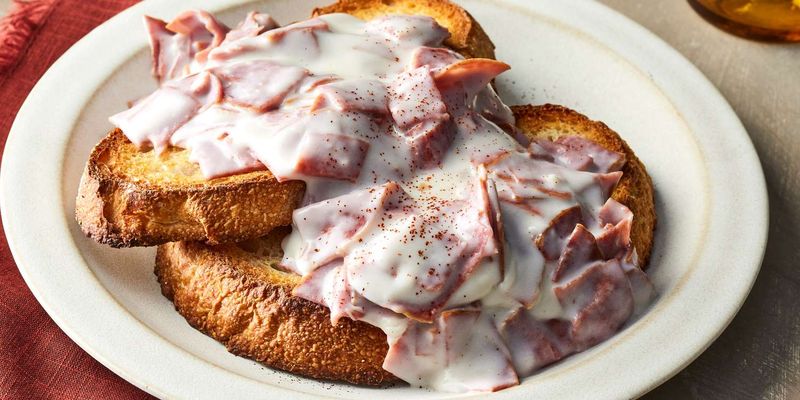Creamed Chipped Beef on Toast
