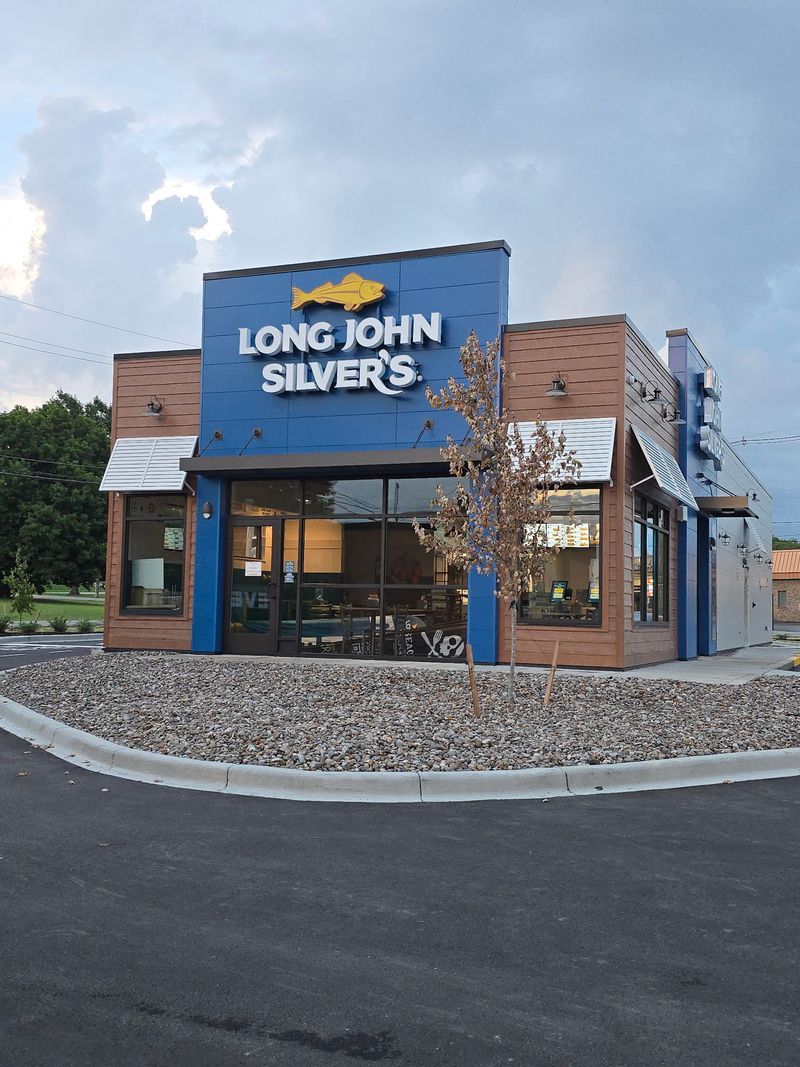 Long John Silver’s – Classic Crunch, Michigan-Style