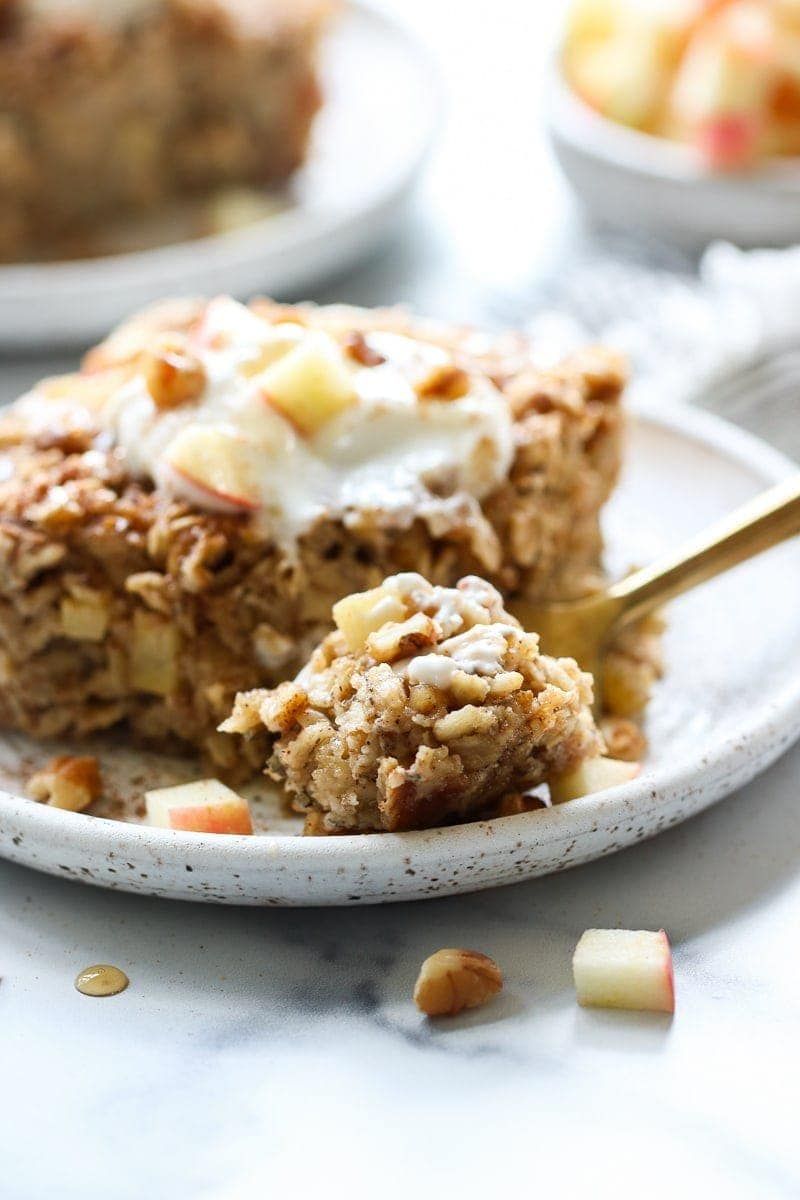 Applesauce Baked Oatmeal
