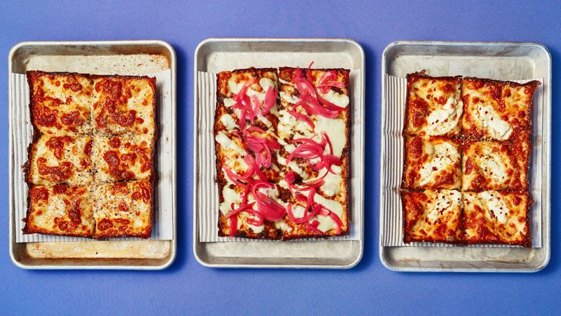 Detroit-style (Michigan)