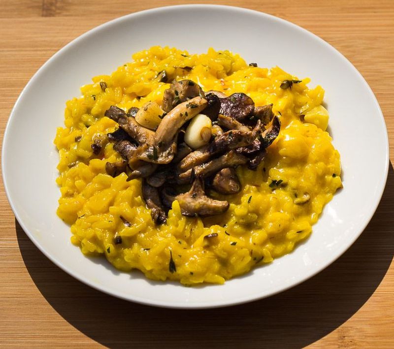 Italian Risotto (Mushroom or Saffron)