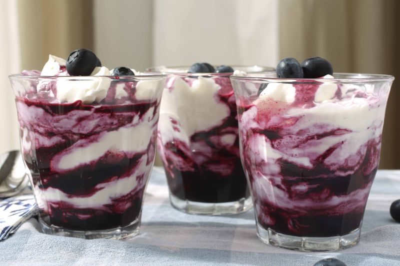 Blueberry Skyr Fool