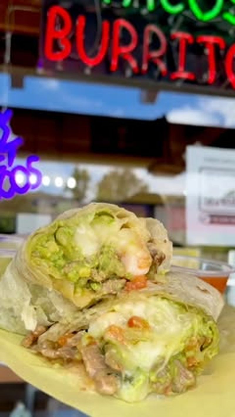 Delaware: Surf & Turf Burrito at El Diablo Burritos