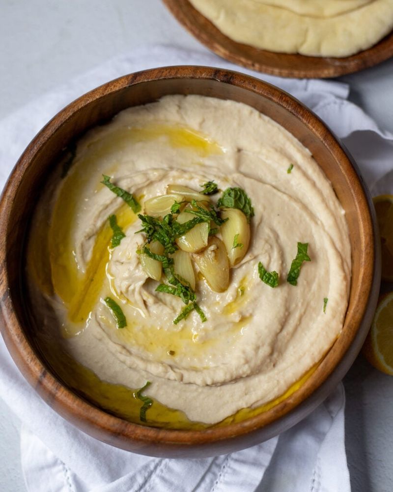 White Bean Dip with Garlic and Lemon