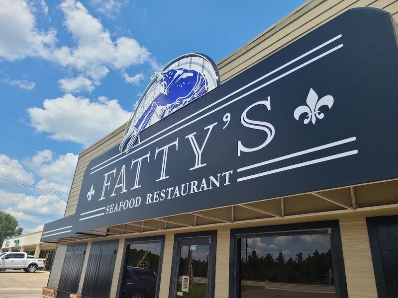 Fatty's Seafood: Boiled Crawfish Worth Messy Hands