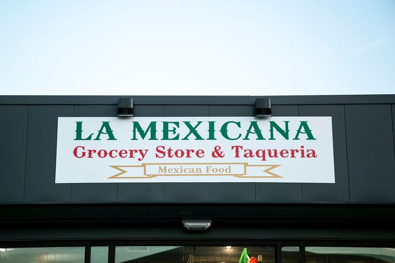 La Mexicana Grocery & Taqueria