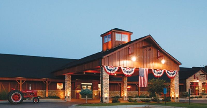 Wisconsin: Machine Shed (multiple locations)