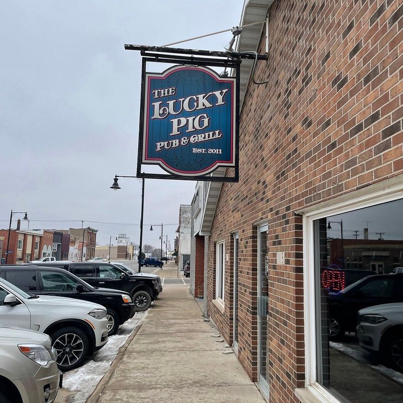 The Lucky Pig Pub & Grill
