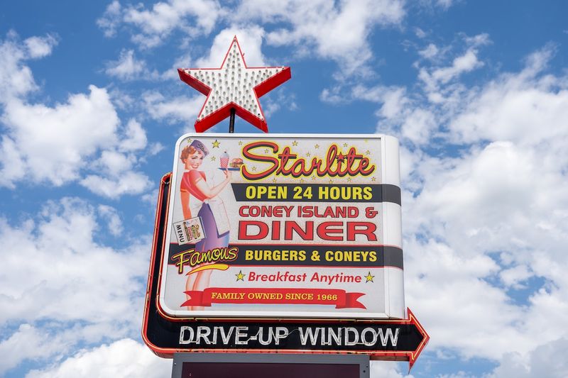Starlite Diner & Coney Island (Burton/Flint area, Michigan)