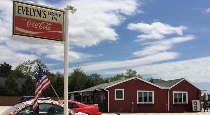 Evelyn’s Drive-In — Tiverton, RI