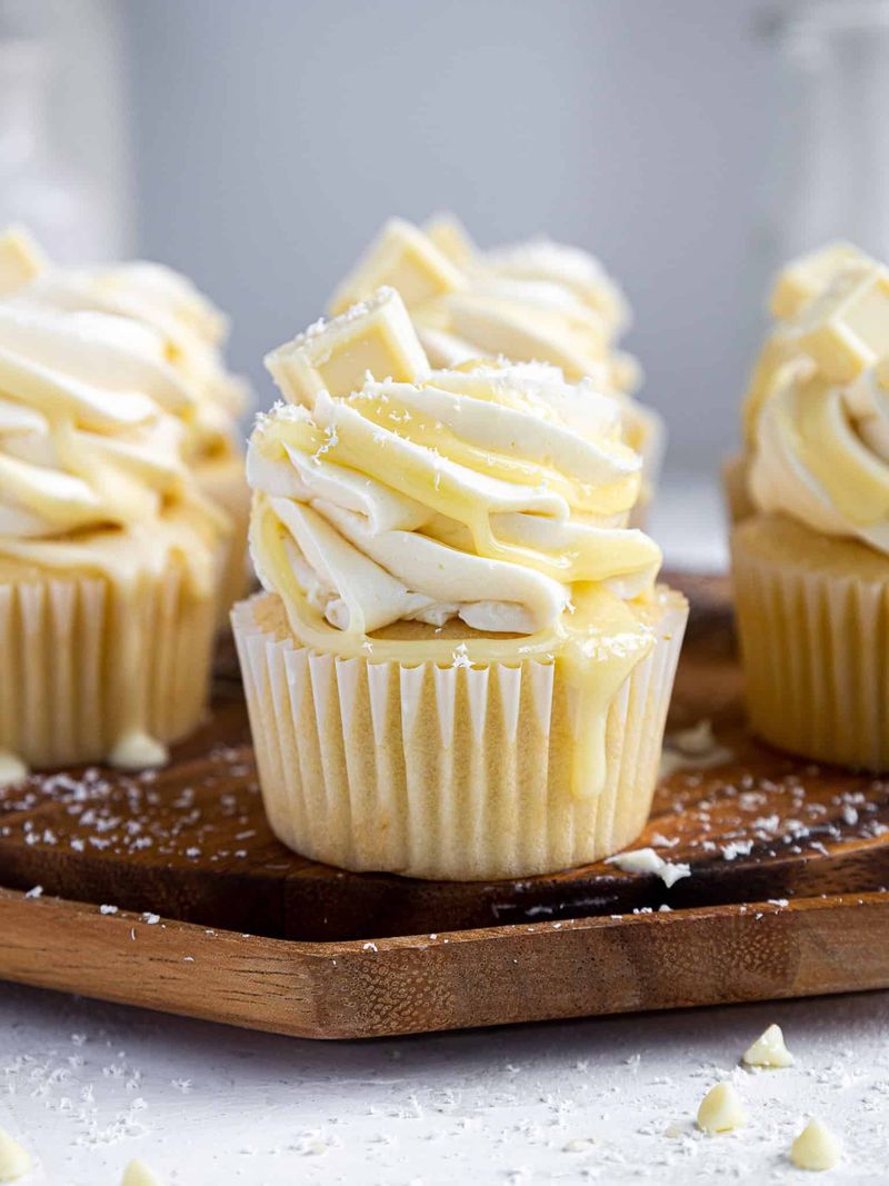 White chocolate curls