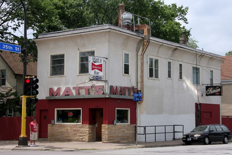 Matt's Bar (Minnesota)
