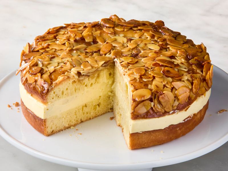 Bienenstich (Bee Sting cake)